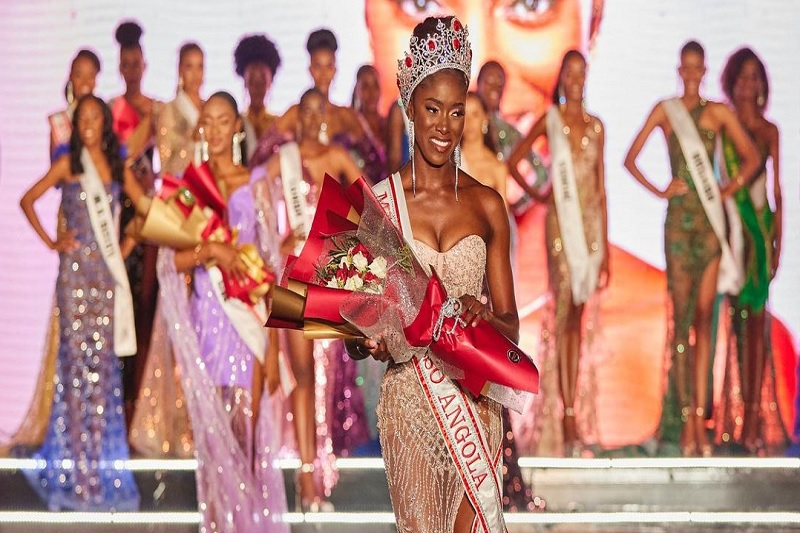 Swelia Ant Nio Eleita Miss Angola Universo Estamos Juntos